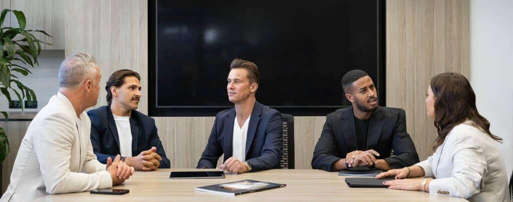 Expert Insights: Why Hiring a Real Estate Agent Is the Smart Move When Selling